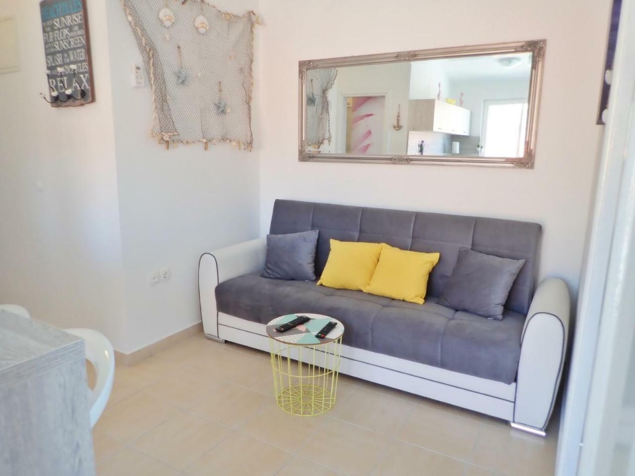 Apartment ELA enjoy breathtaking seaview Seline Bagian luar foto